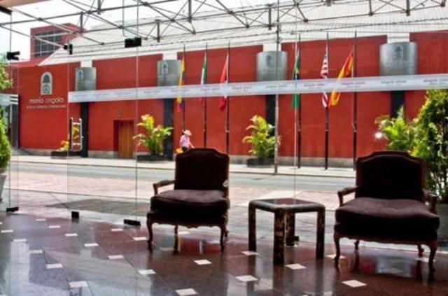 Hotel Maria Angola Lima Kültér fotó