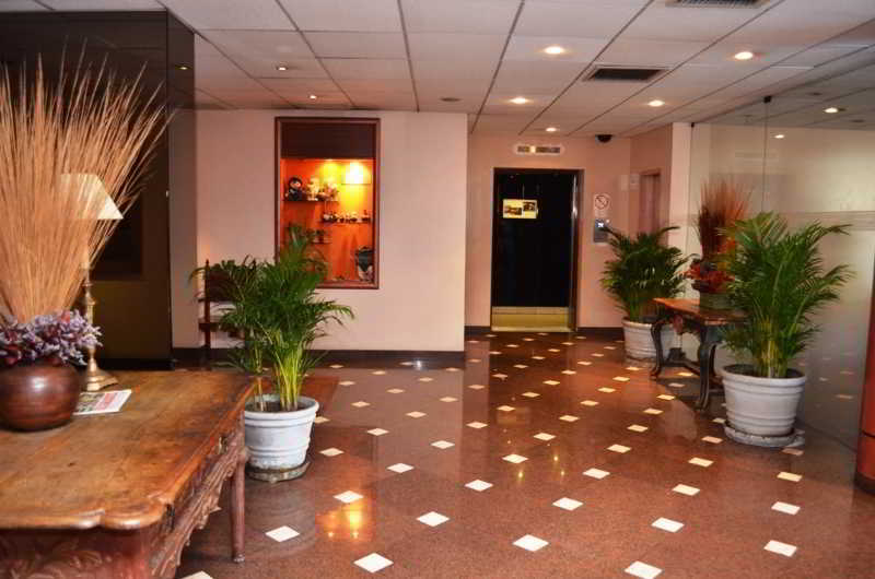 Hotel Maria Angola Lima Kültér fotó