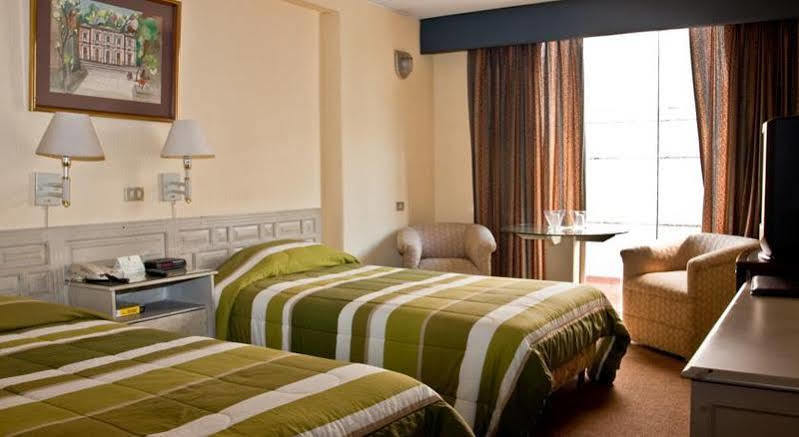 Hotel Maria Angola Lima Kültér fotó
