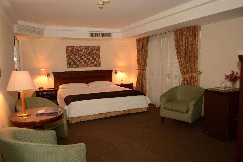 Hotel Maria Angola Lima Kültér fotó