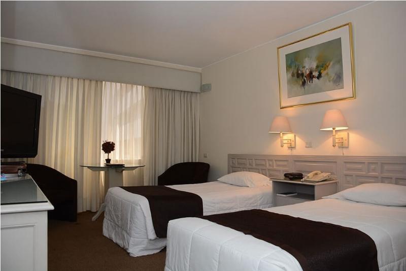 Hotel Maria Angola Lima Kültér fotó